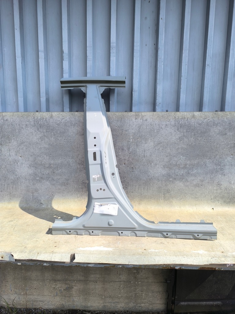 фото №1, Toyota corolla e21 порог блок двигателя правый обшивка nowe