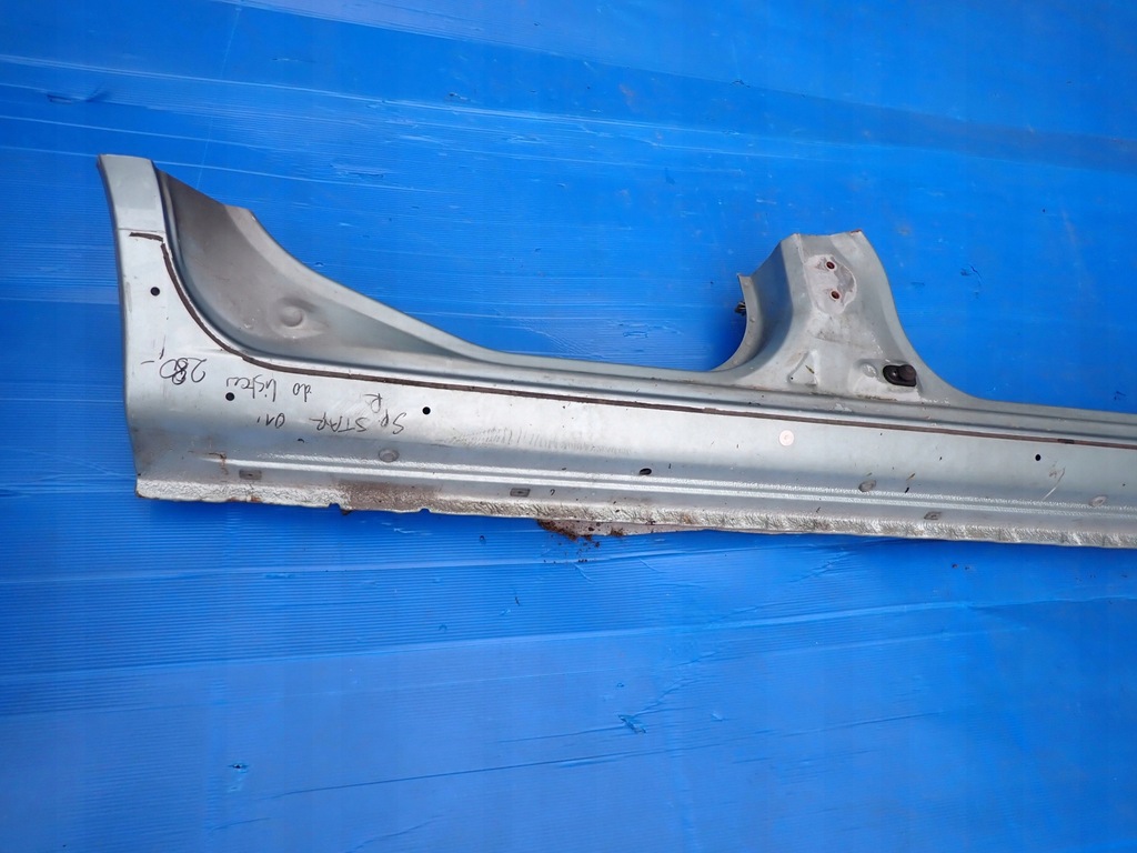 фото №10, Mitsubishi space star 98-05 порог правый