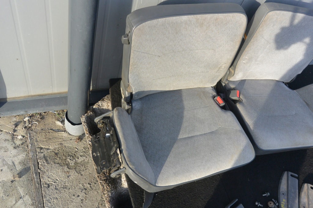 фото №3, Сиденья 3 ряд mitsubishi pajero ii kpl