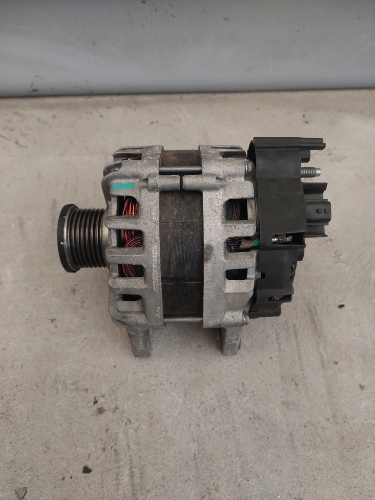 фото №1, Micra k14 16- генератор 231001430r