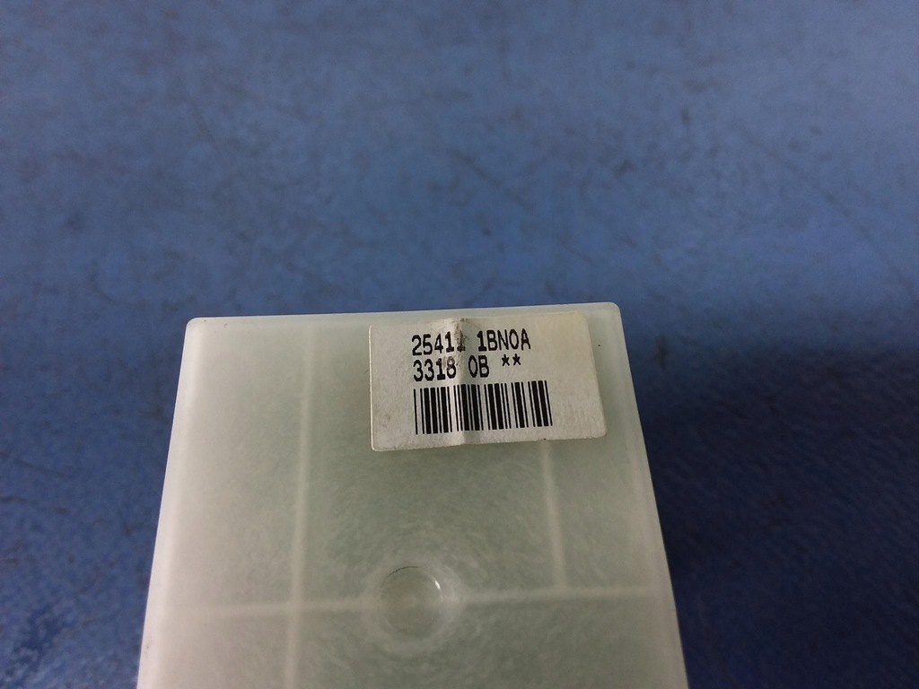 фото №6, Infiniti g37 перемикач скло перед правий