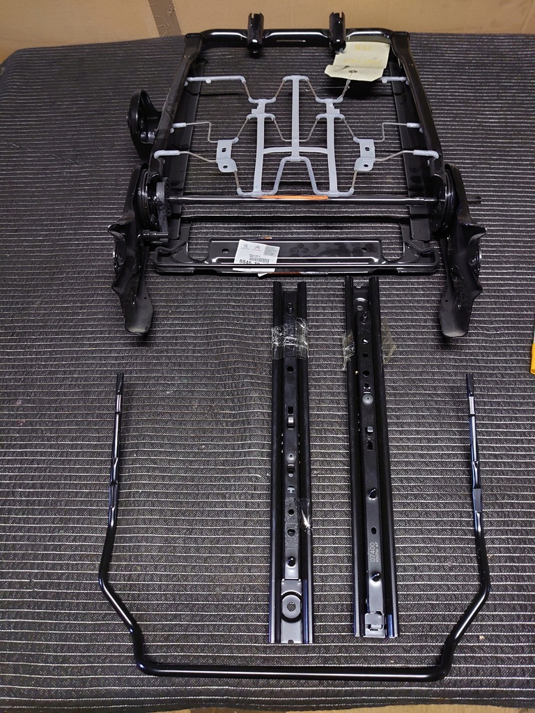 фото №5, Спинка сиденье partner iii каркас рейки стержень сиденье