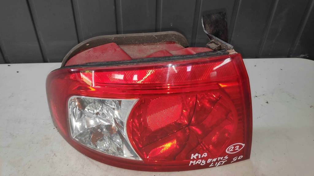 фото №10, Лампа задня ліва + права kia magentis i lift 03-05