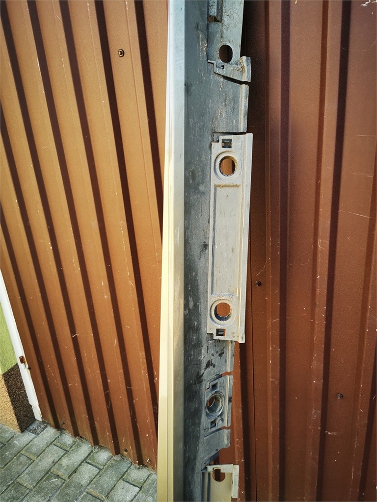 фото №5, Toyota corolla e21 kombi поріг правий молдинг progowaprawa демонтаж