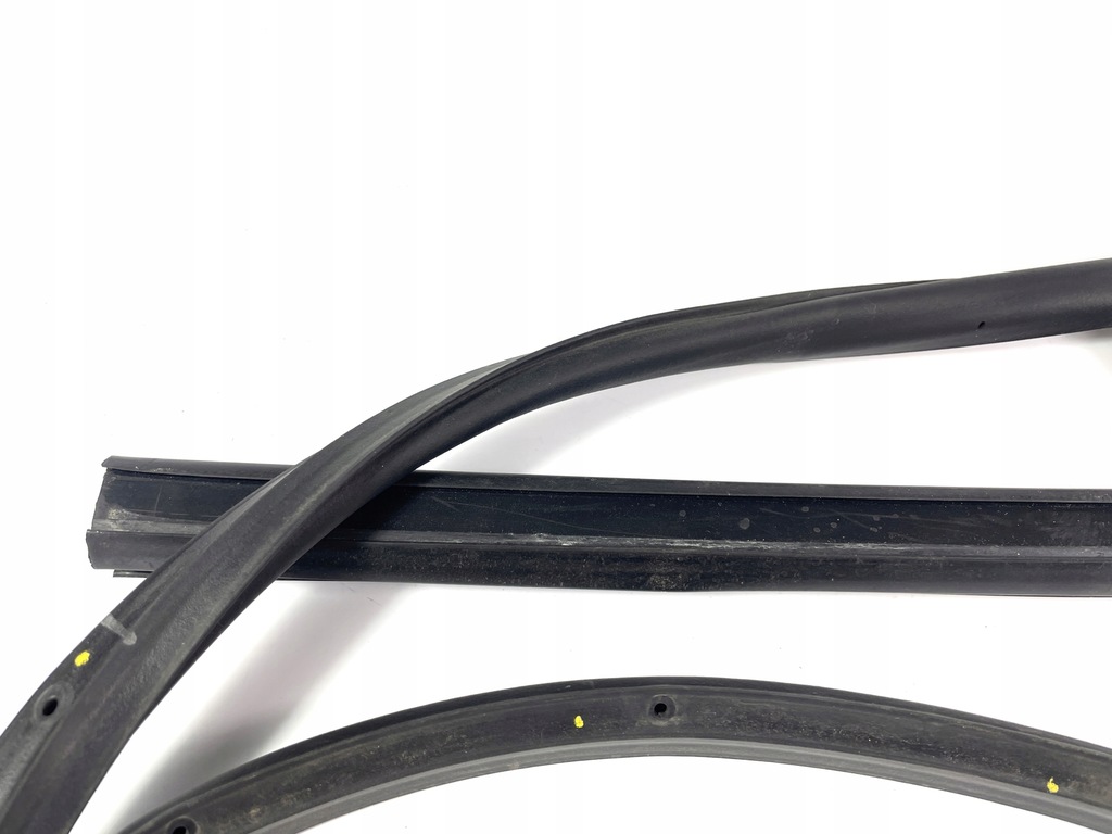 фото №6, Dodge challenger 2015+ прокладка дверь правых