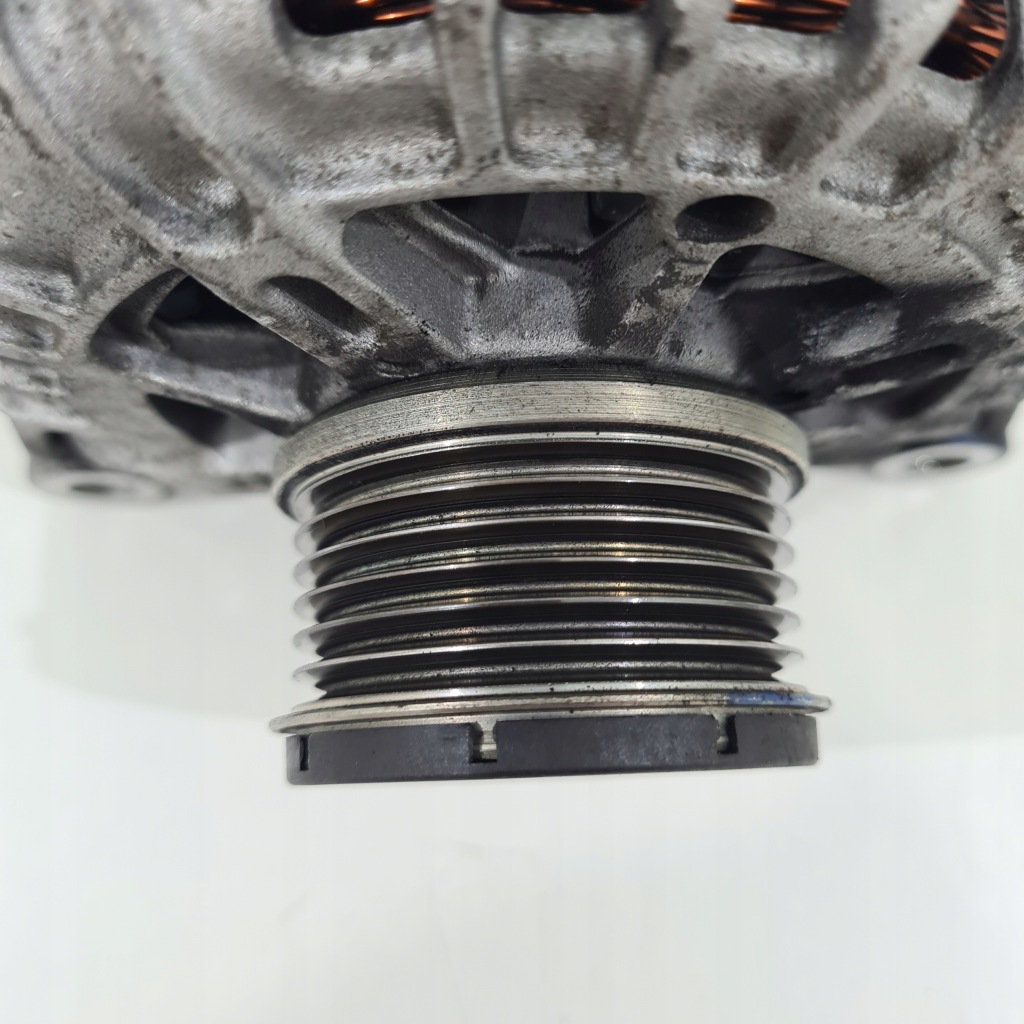 Генератор peugeot citroen 1.2 thp 9826573480 Киев