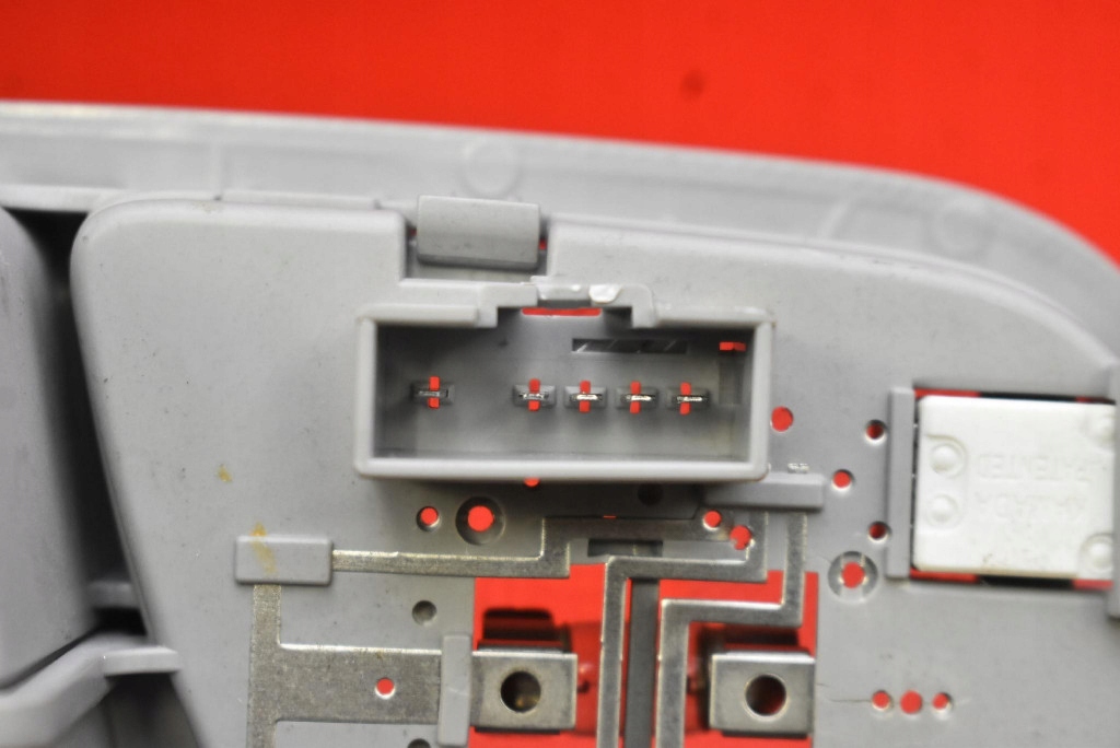 фото №13, Лампа освещение салона перед бардачок 92800-3sxxx hyundai i40 vf 11-15