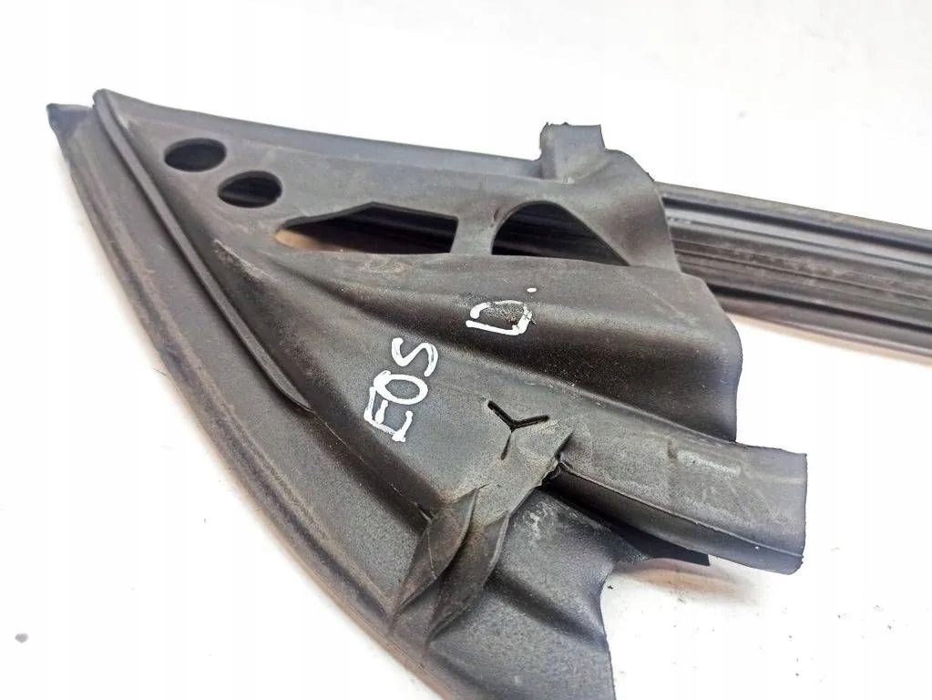 Купить Прокладка передних правых дверь vw eos 1f7, 1f8 1q0857506d 34310586