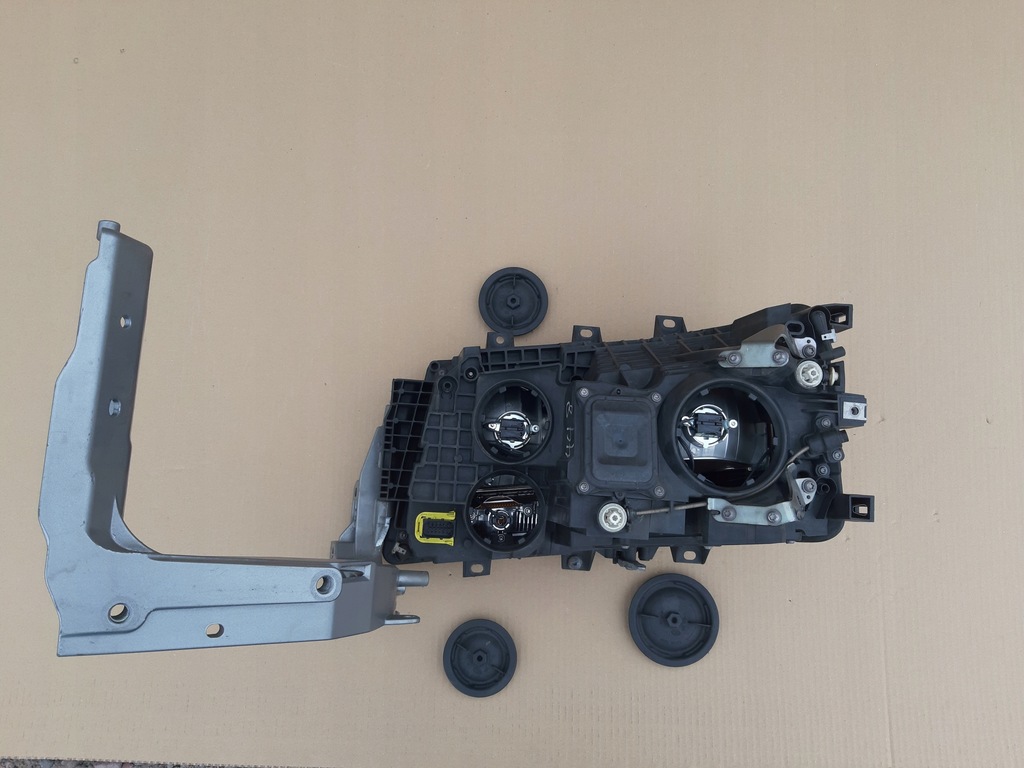 фото №11, Scania r s фара правий лампа 2655843 кронштейн