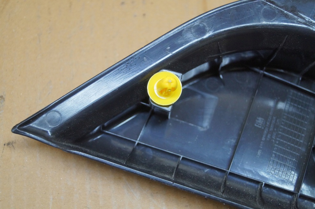 фото №7, Трикутник заглушка права chevrolet aveo t300