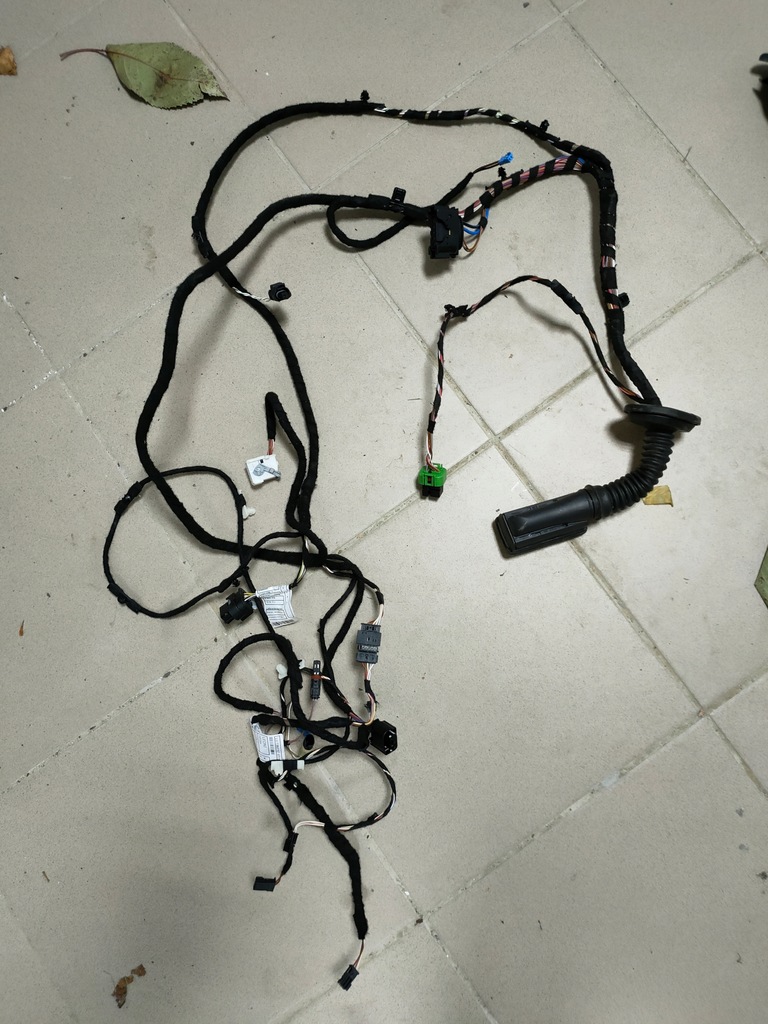 фото №1, Mini f55 f56 электропроводка дверь левых комфорт