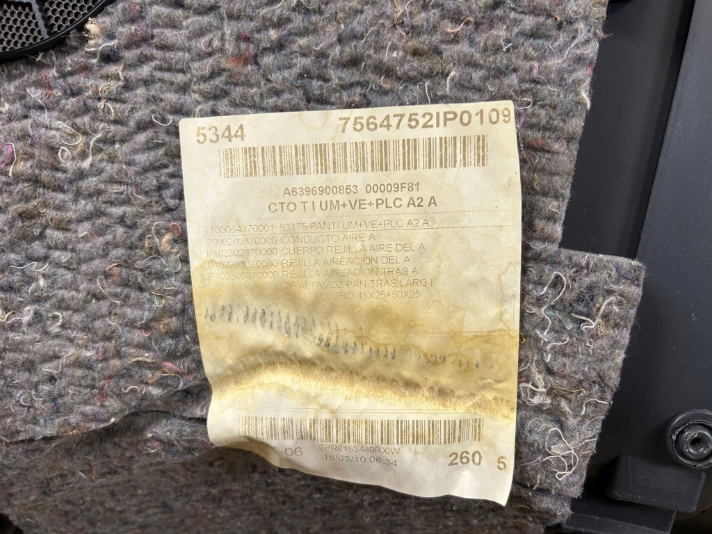 2010 mercedes-benz vito viano w639 обшивка багажника a6396900853 Недорого