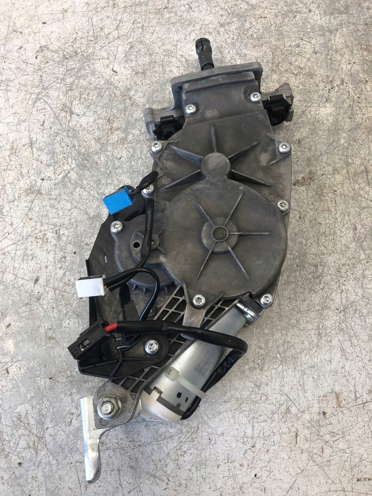 фото №5, Привід механізм кришки mercedes w204 a2048201342