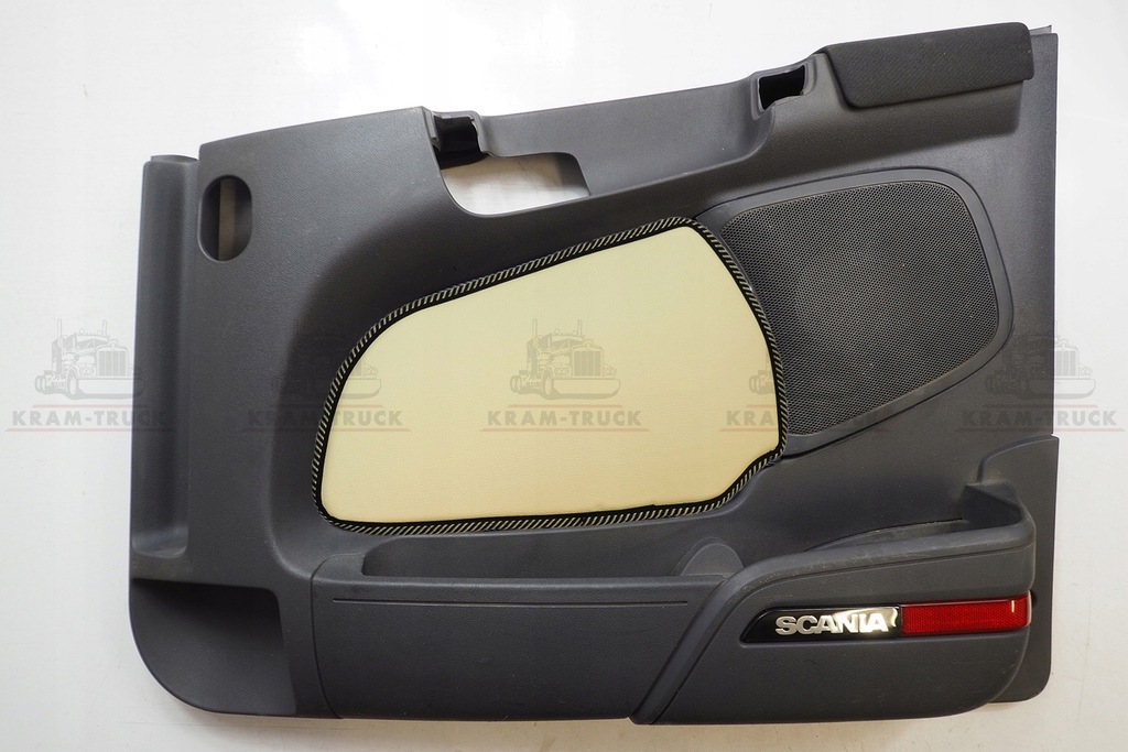 фото №2, Обшивки гладкі двері оббивка scania r p g 04-16