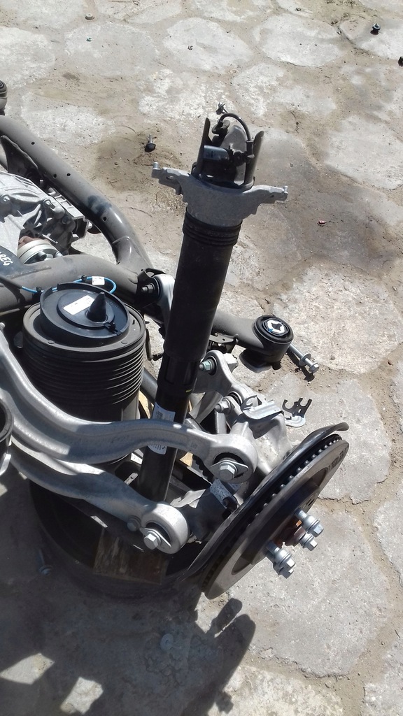 фото №12, Амортизатор задняя 4m4616031r vw touareg iii sachs