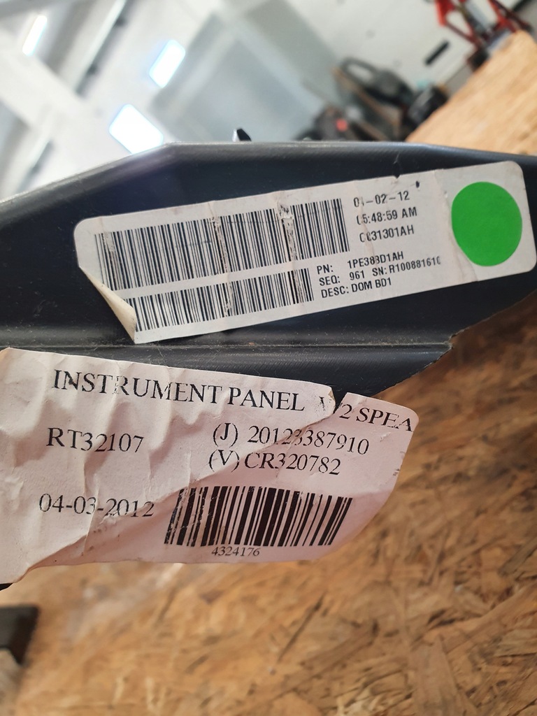 фото №10, Chrysler town & country 2015 каркас панели приборная панель