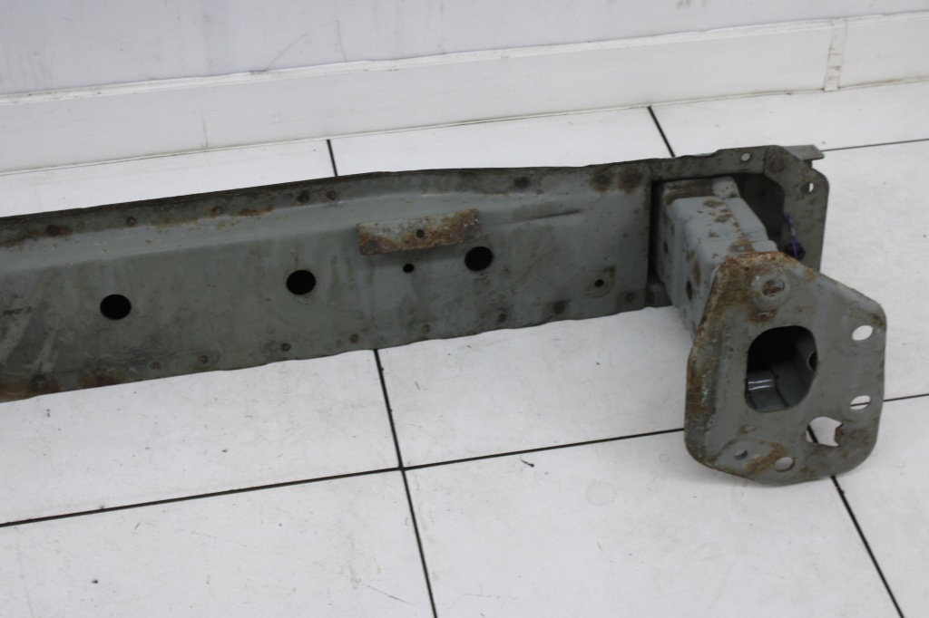 Nissan nv200 09r- балка бампера перед передняя Недорого