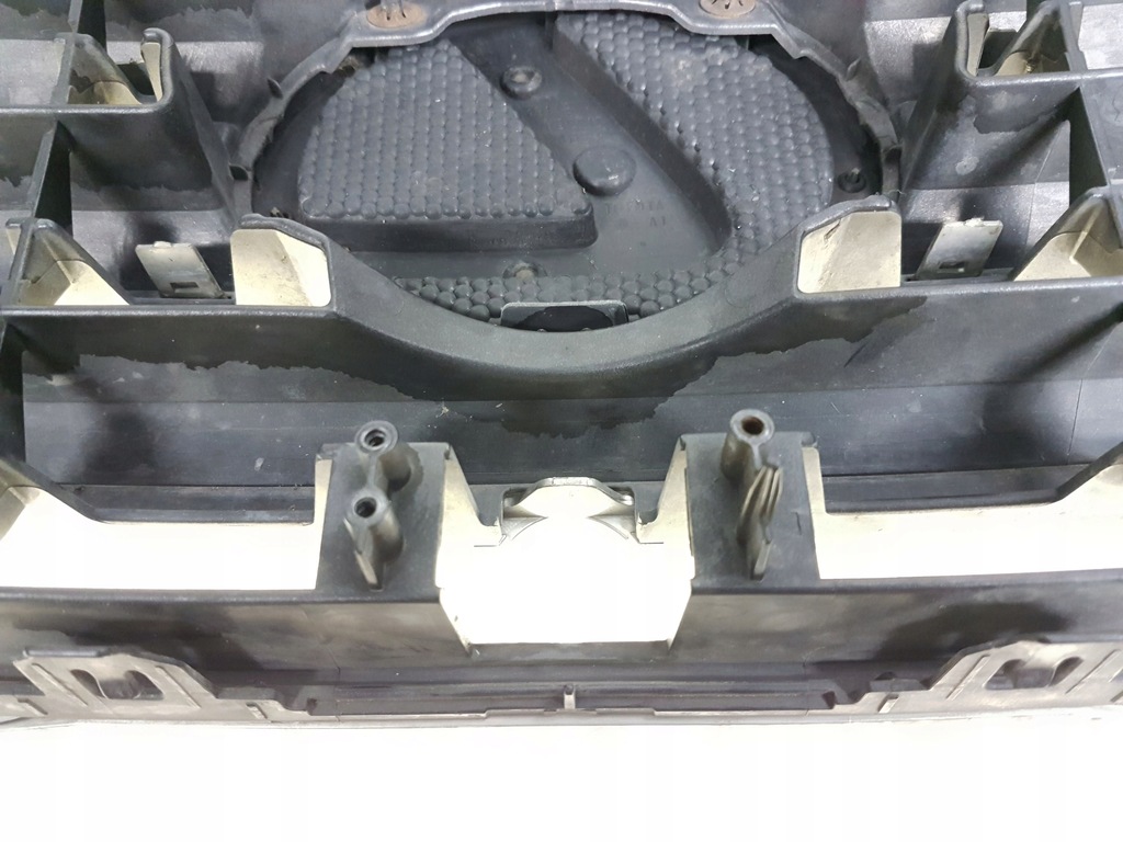 фото №13, Lexus lx 07-11 решётка радиатора перед камера