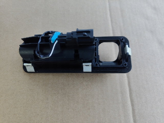 фото №12, Кнопка перемикач мікровимикач ручка багажника do kia sportage 4 iv