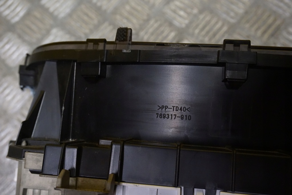 фото №8, Lexus is 250 350 rc 2014 - лічильник швидкості прилади usa