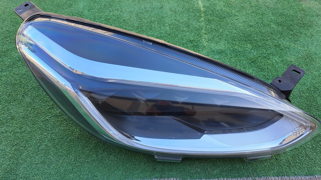 фото №2, Ford fiesta mk8 full led лампа передняя