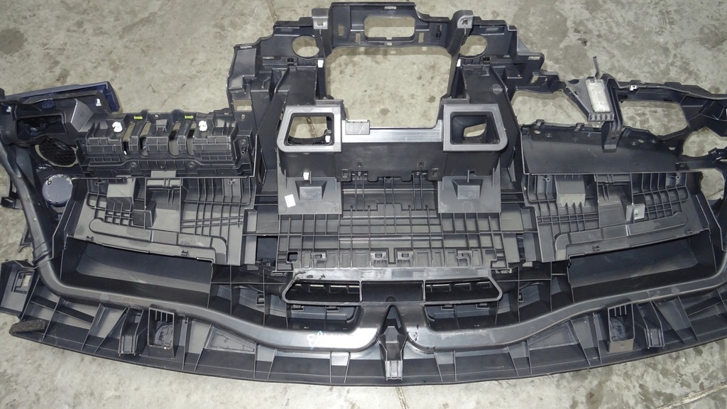 фото №7, Renault trafic консоль приборная панель приборная 1258227x