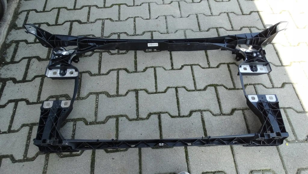 фото №5, Pas передній 8w0805594e audi a4 b9 ideał