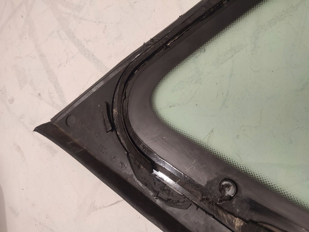 фото №14, Renault laguna iii скло кузовна правий задня kombi 10r