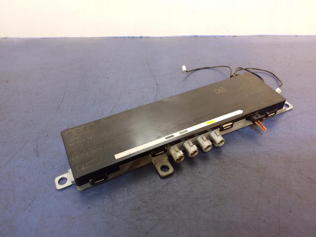 фото №1, Audi a6 c6 усилитель антенный 4f9035225d