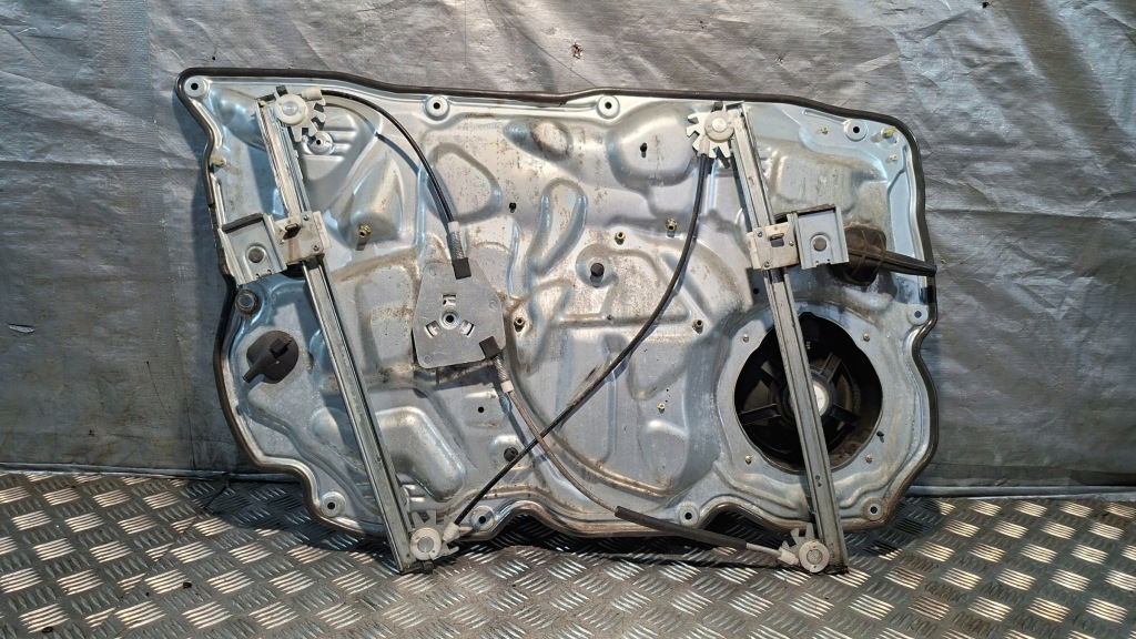 Подъемник стекло лист правый перед fiat croma Недорого