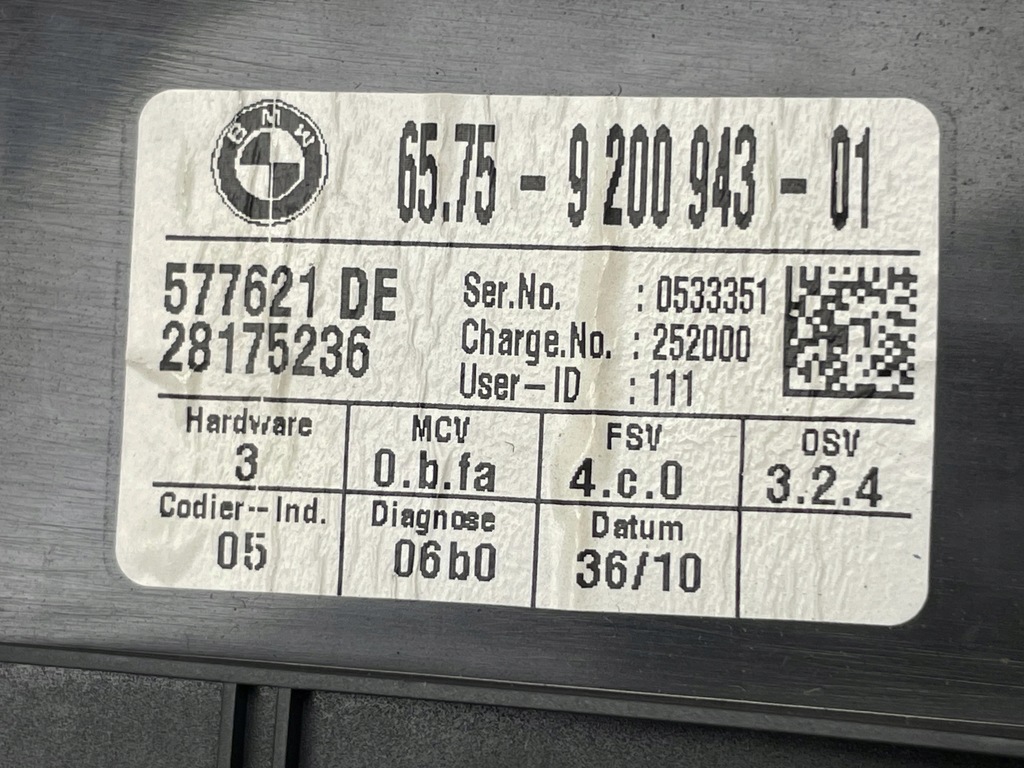 фото №15, Bmw e84 e90 e92 лампа потолочный освещение кабины задняя 9201637 9244134