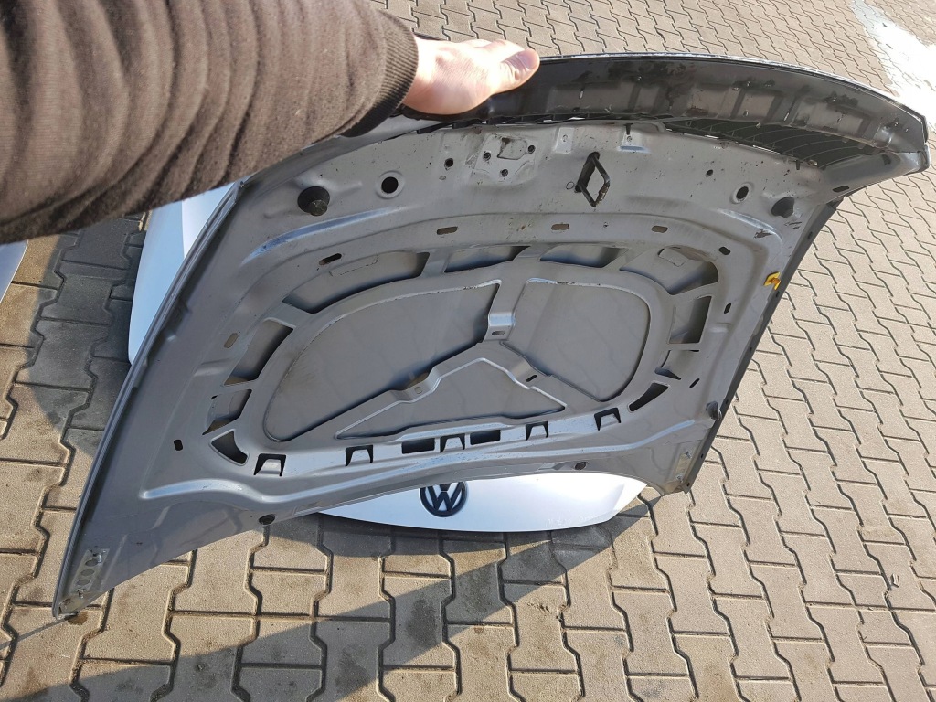 фото №10, Skoda octavia 2 ii lift 08-12r капот решётка радиатора lf8k