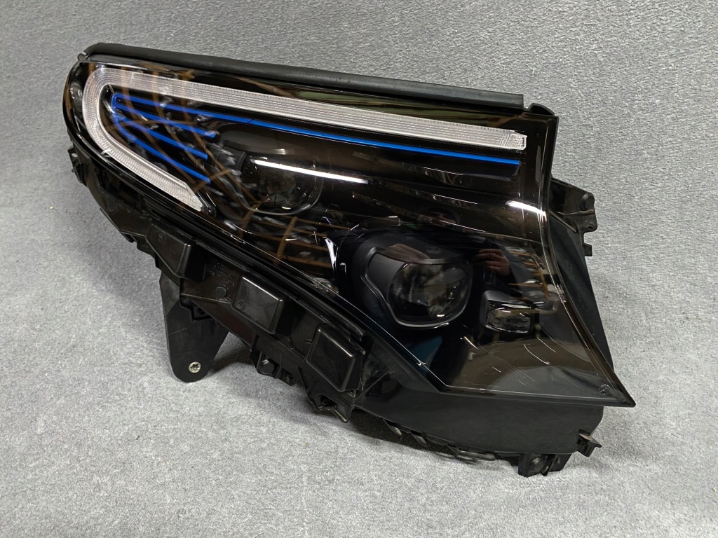 фото №1, Лампа mercedes eqc w293 full led a2939060201 eu