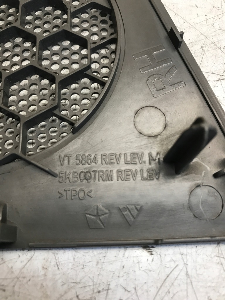 фото №4, Решітка динаміка ліва права jeep cherokee wk