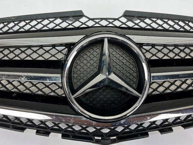 фото №5, Решітка радіатора решітка радіатора mercedes r-klasa 251 lift a2518880060