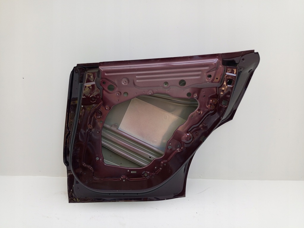 Tesla model y 2020- дверь правое  задняя задняя правый  ÷ Оригинал