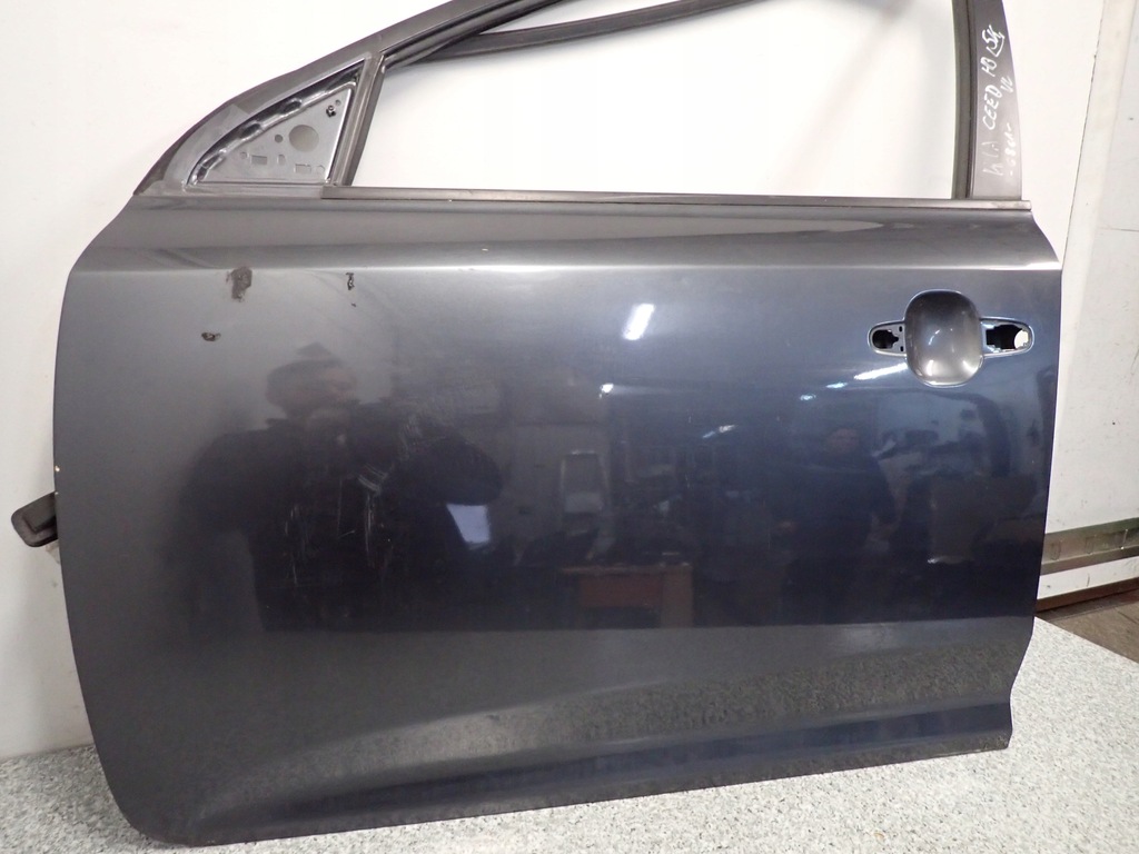 фото №9, Kia ceed i 07-12 дверь передние левая 5k