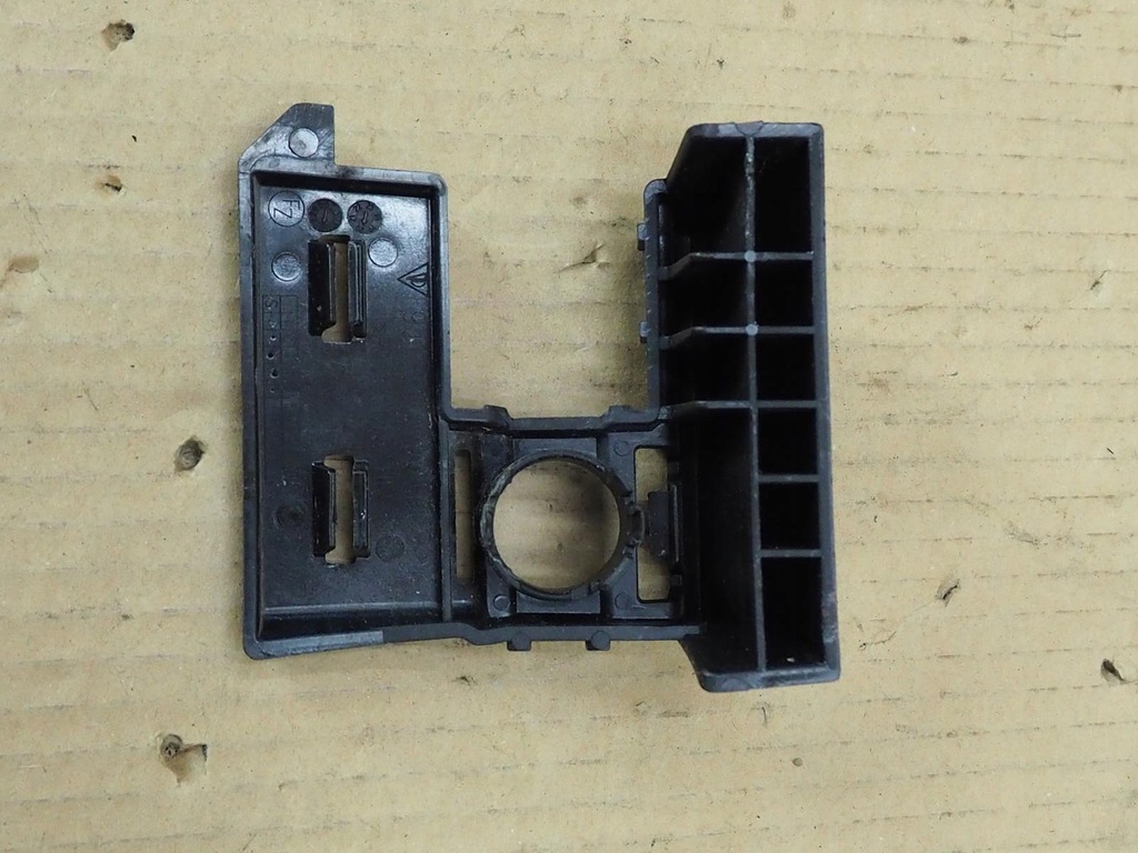 фото №7, Porsche taycan корзина pdc задня - 9j1807290