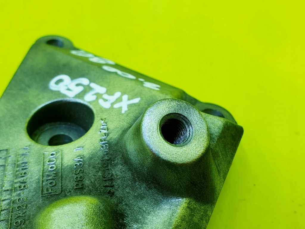 фото №3, Кронштейн кронштейн ролики jaguar xf250 xj rrs 3.0d