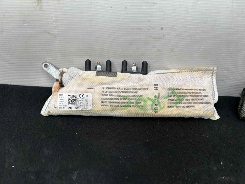 фото №4, Vw t-roc подушка сидіння 2ga880241g 2ga880242d