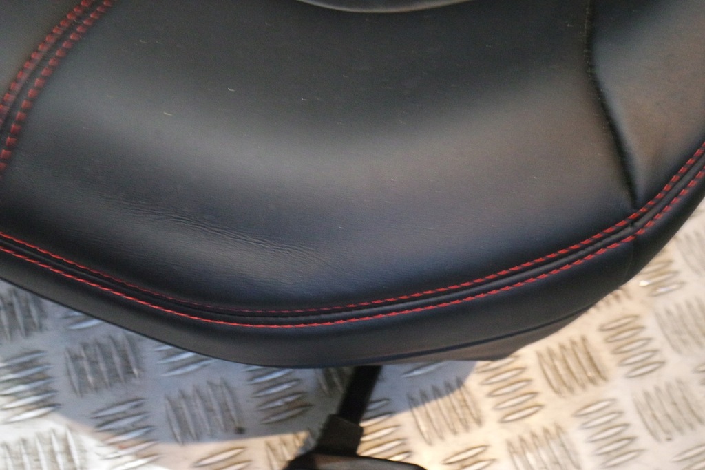 фото №6, Сиденье сиденья ferrari f8 tributo кожа czerwona nic