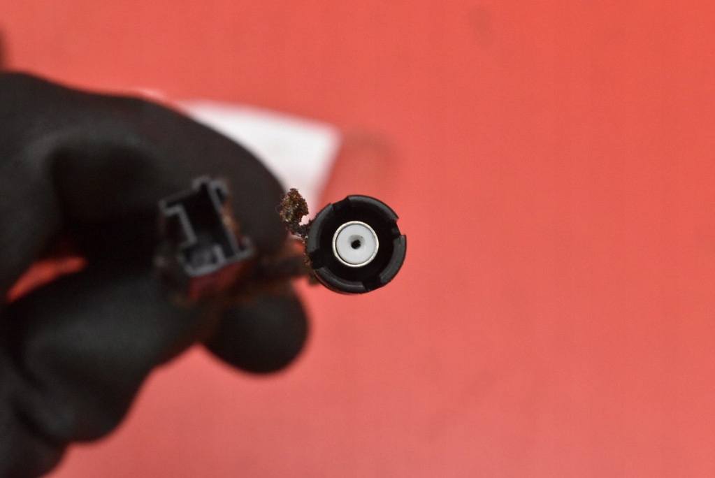 фото №8, Антенна 9636600680 peugeot 206 sw lift 02-09