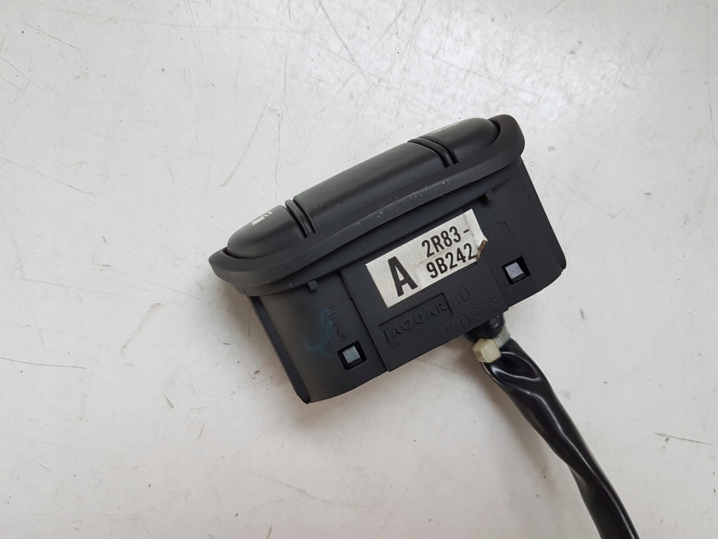 фото №4, Переключатель крышки заливной jaguar s-type r lift