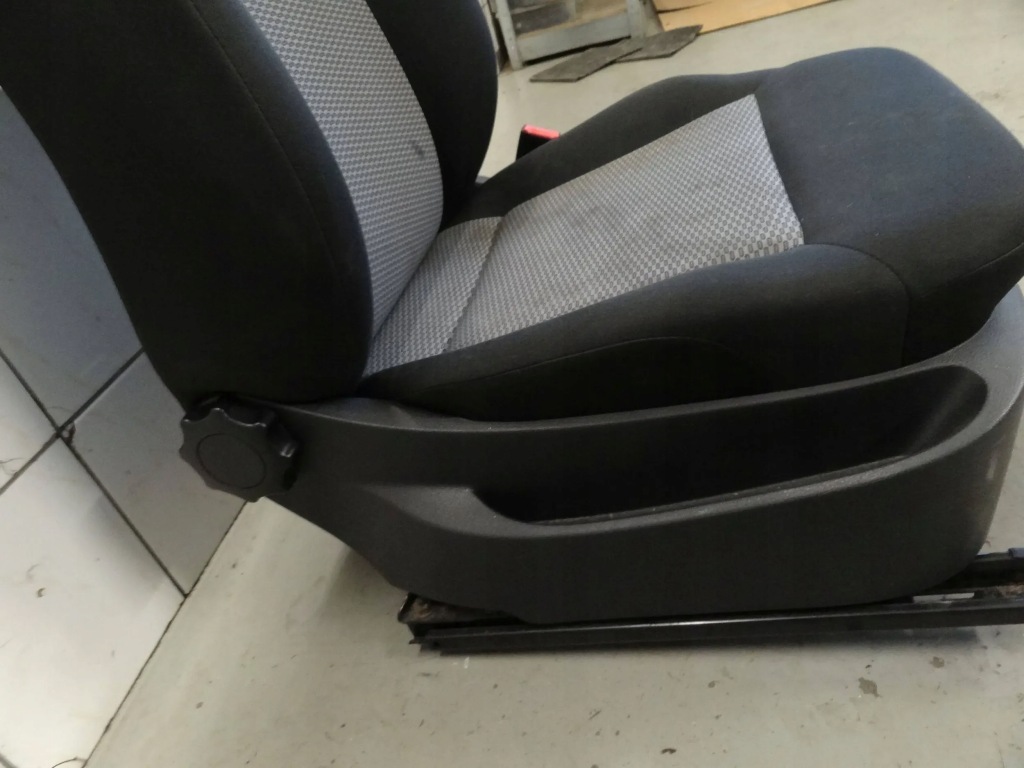 фото №5, Vw polo 6r v 2012 hb 5d сиденье пассажира правый перед передний