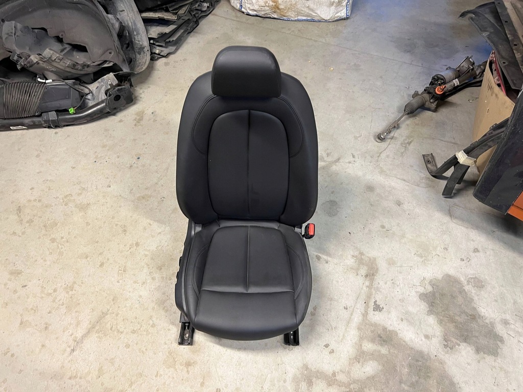 фото №1, 2021 bmw x1 f48 f49 сидіння пасажира