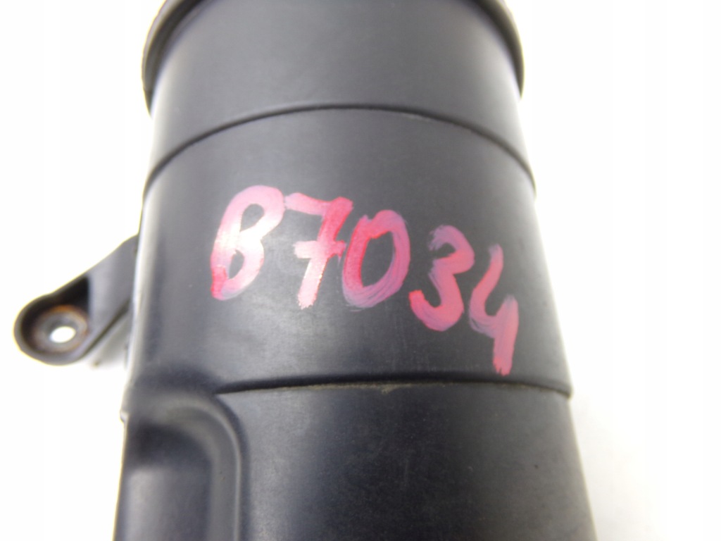 Шланг впускной  труба пабтрубок  воздухозаборник воздуха mini r55 r56 r57 2753073-04 2753073 Оригинал