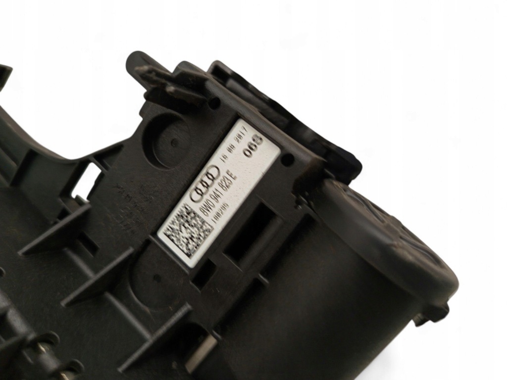 Audi a5 8w0941823e plus / клемма / шланг аккумулятор в Украине