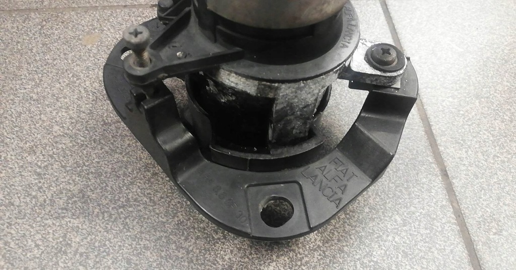 фото №4, Alfa giulietta противотуманная фара свет противотуманные левая