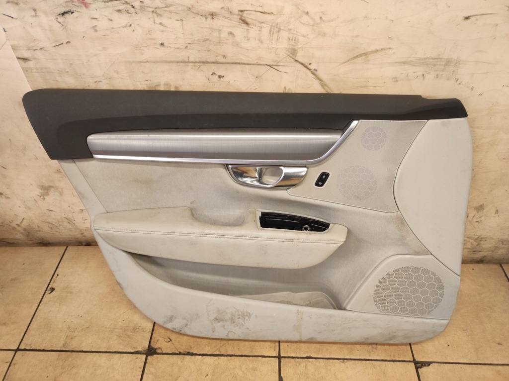 фото №10, Салон сидіння заднє сидіння оббивка volvo s90