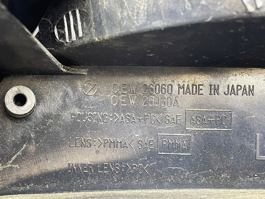 фото №12, Subaru impreza ii 2001 лампа задняя левая сторона kombi cew26060